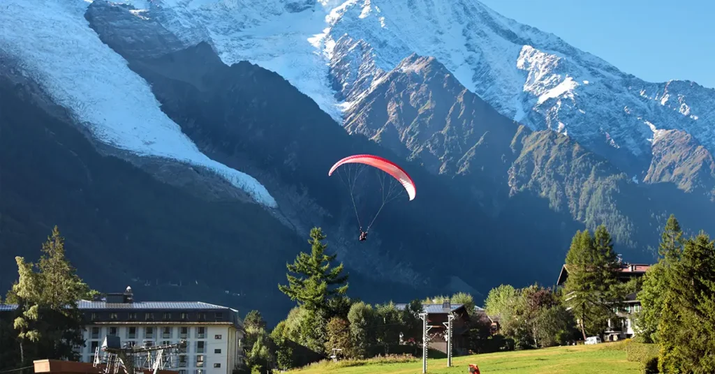 Paragliding in Chamonix